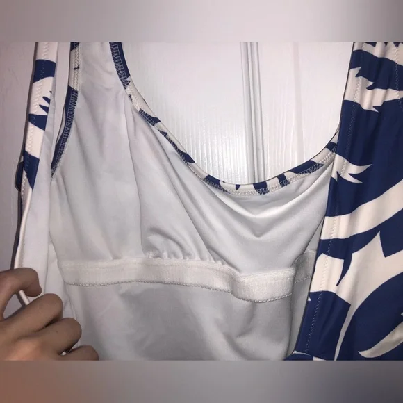 Madewell 1 piece bathing suit (M) - Picture 7 of 8